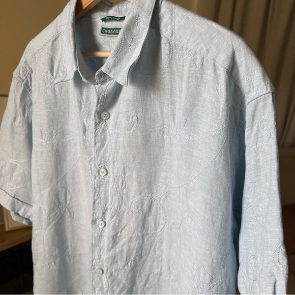 Cubavera Men’s S/S 100% Linen Light Blue Shirt W/Floral Embroidery Size XL - Picture 3 of 13